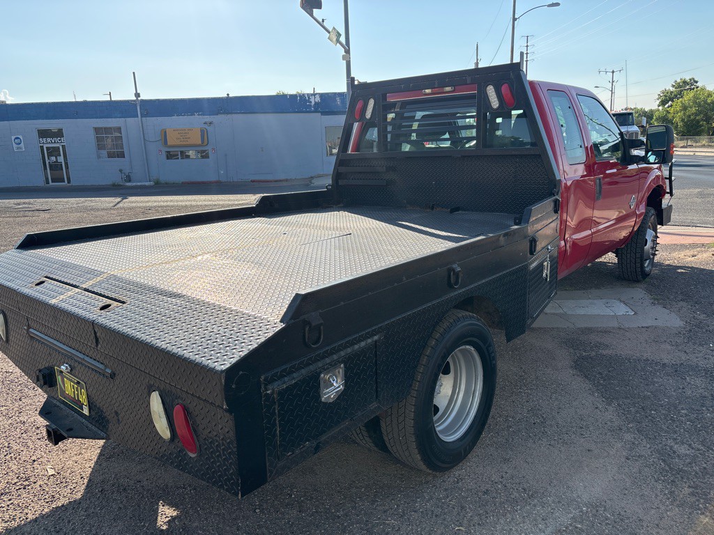 2011 Ford F-350 Image 4