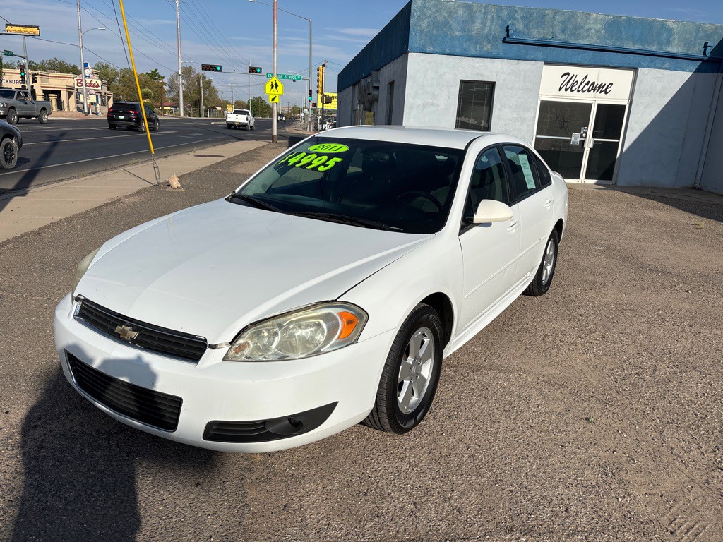 2011 Chevrolet Impala Image 2