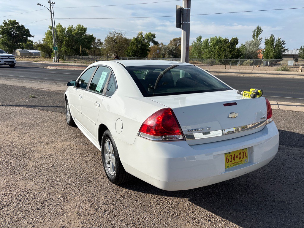 2011 Chevrolet Impala Image 3