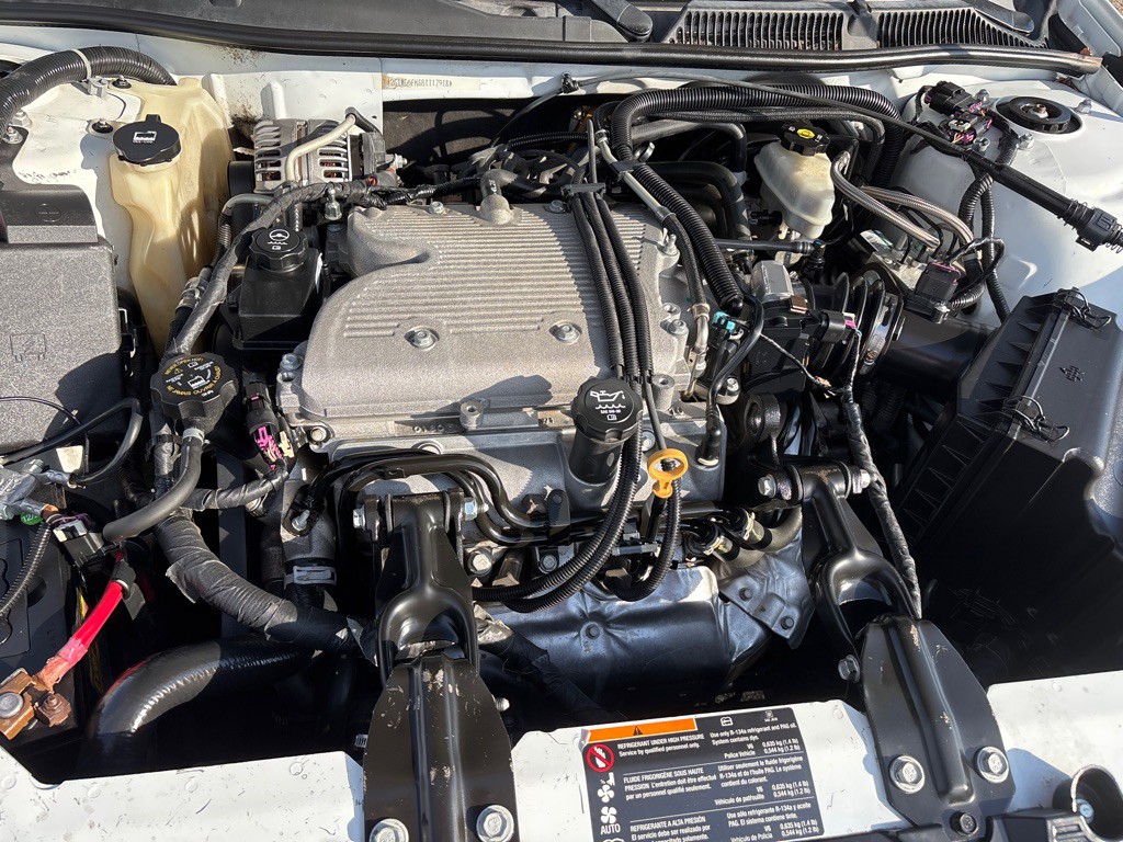 2011 Chevrolet Impala Image 8