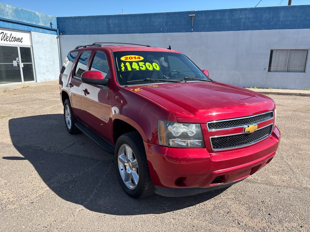 2014 Chevrolet Tahoe Image 2