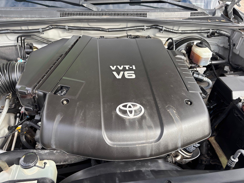 2006 Toyota Tacoma Image 9