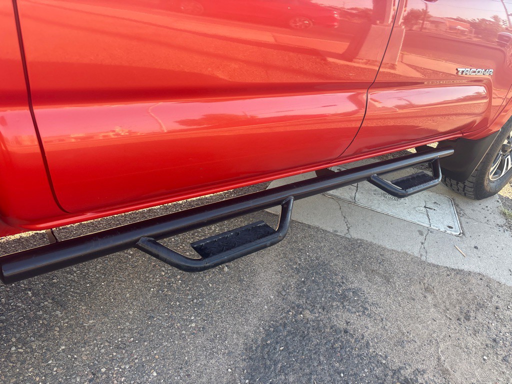 2016 Toyota Tacoma Image 5