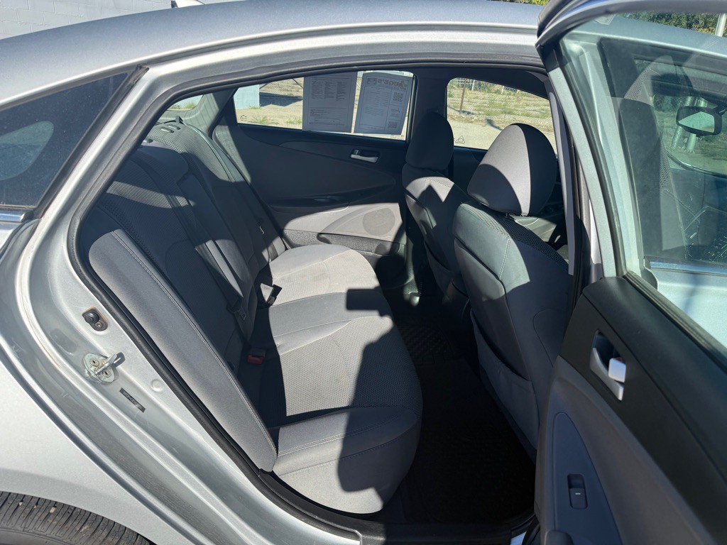 2014 Hyundai Sonata Image 8