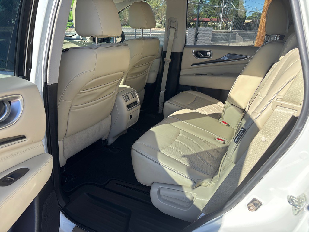 2018 INFINITI QX60 Image 6