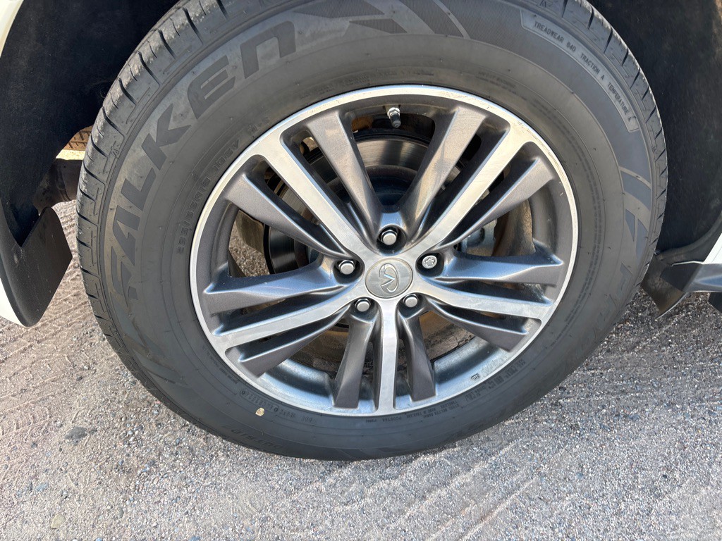 2018 INFINITI QX60 Image 11