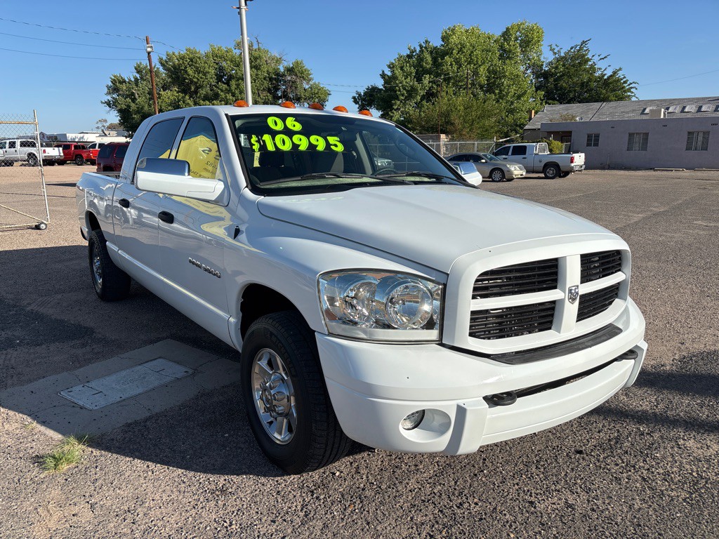 2006 Dodge Ram 3500 Image 2