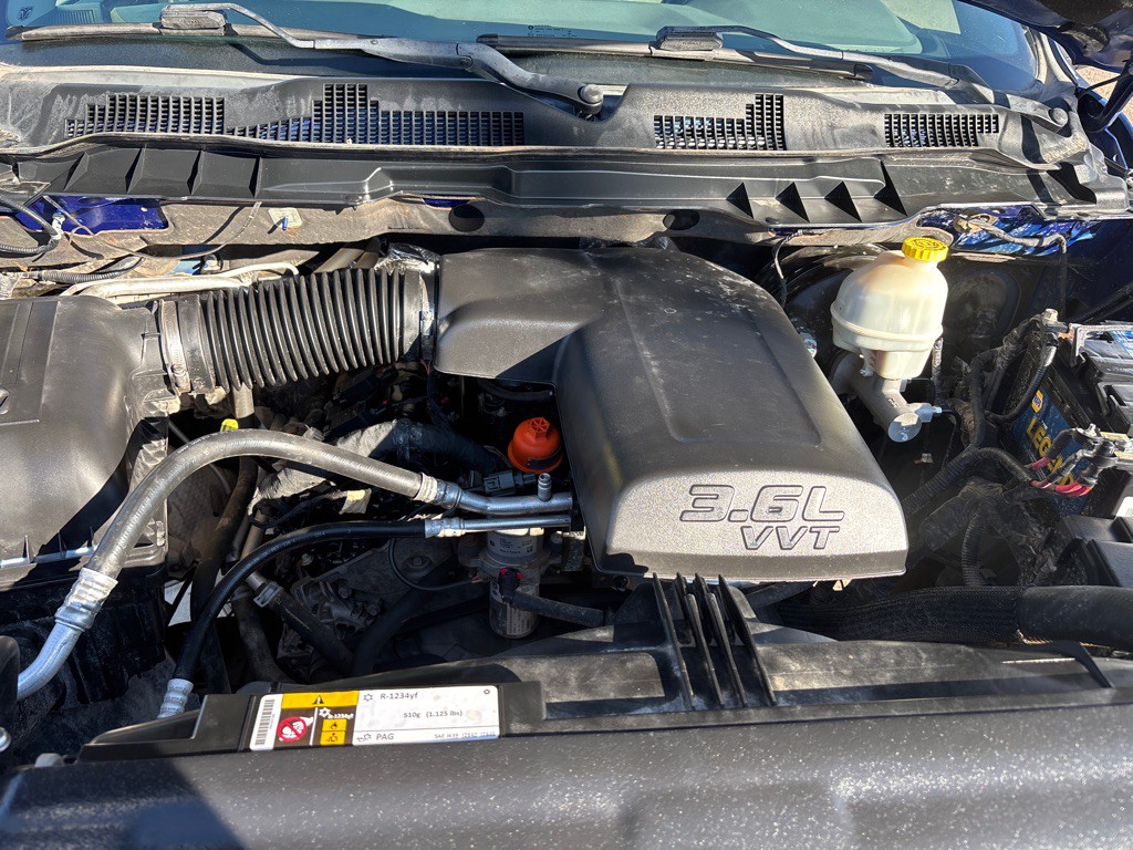 2014 RAM 1500 Image 8