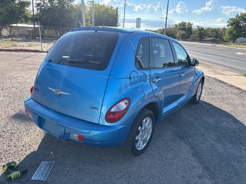 2009 Chrysler PT Cruiser Image 3