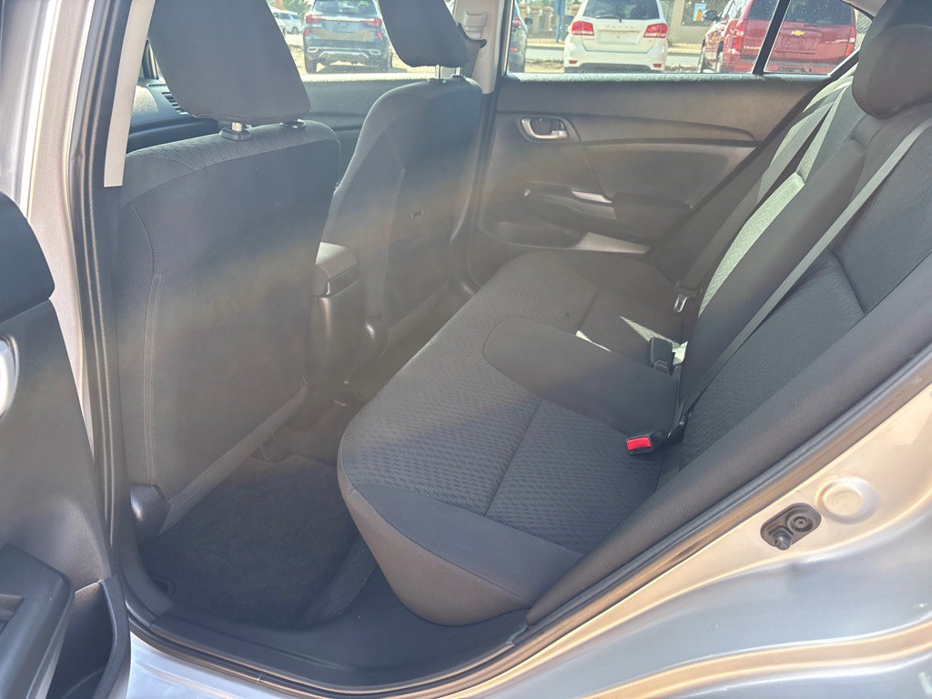 2015 Honda Civic Image 6