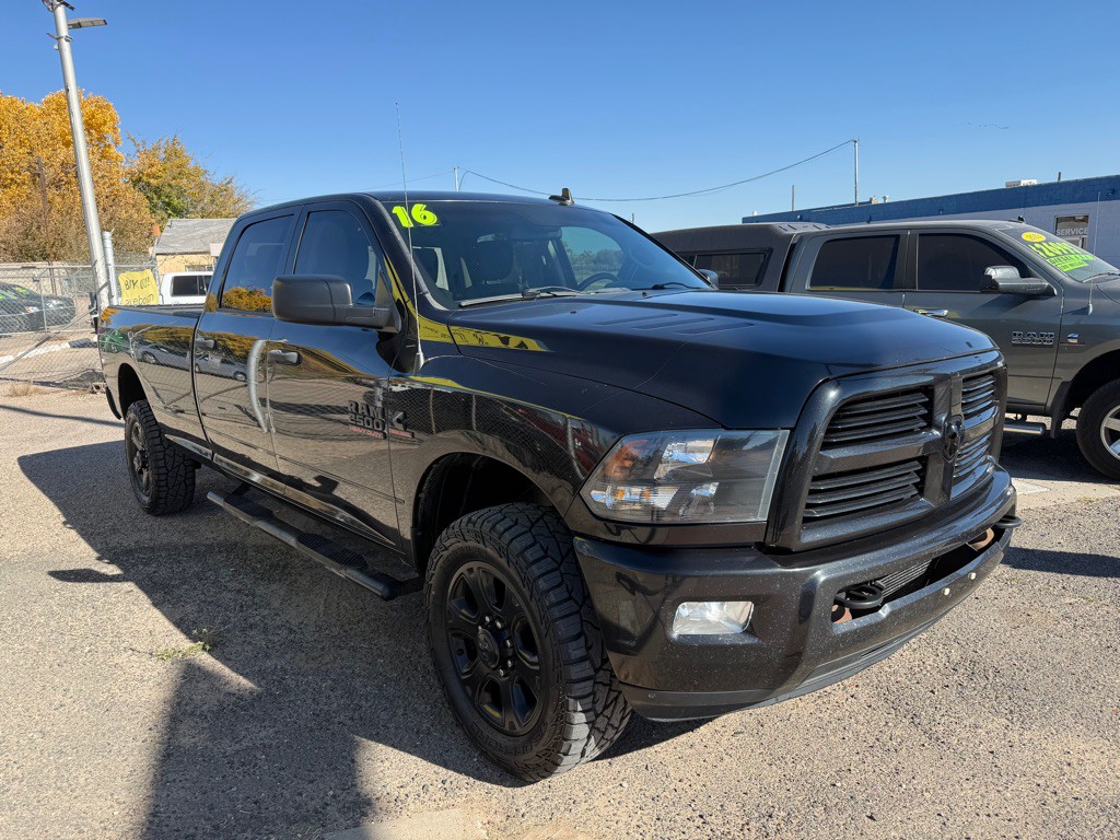 2016 RAM 2500 Image 2