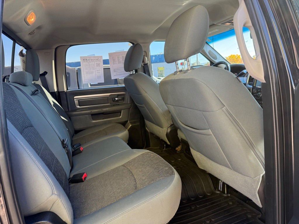 2016 RAM 2500 Image 8