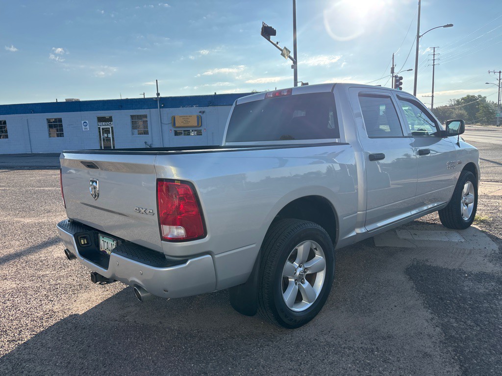 2015 RAM 1500 Image 4