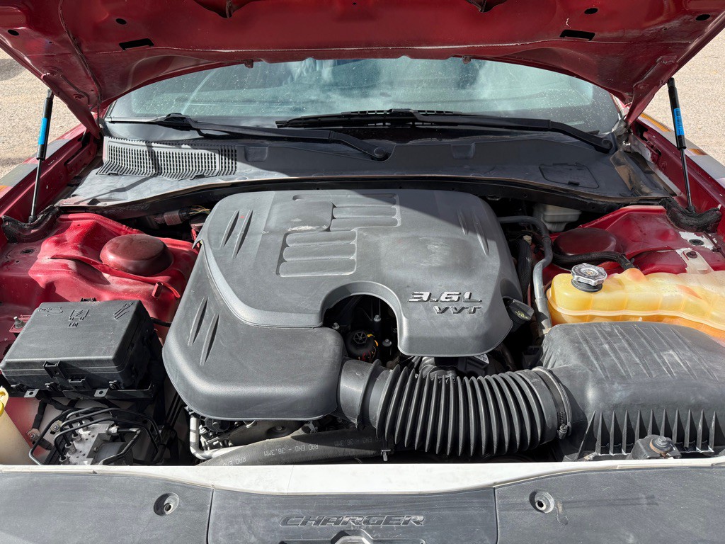 2015 Dodge Charger Image 9