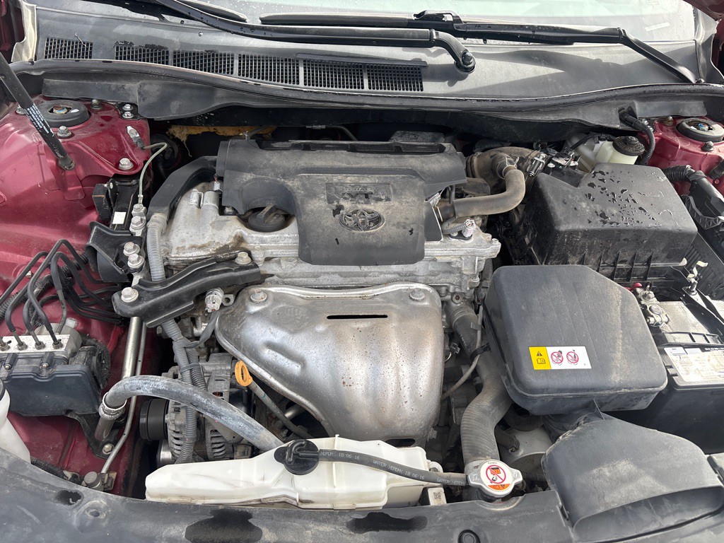 2017 Toyota Camry Image 8