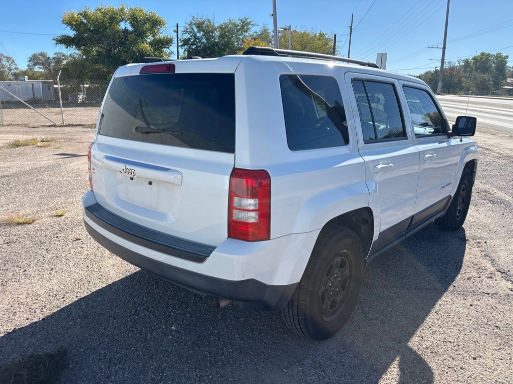 2016 Jeep Patriot Image 4