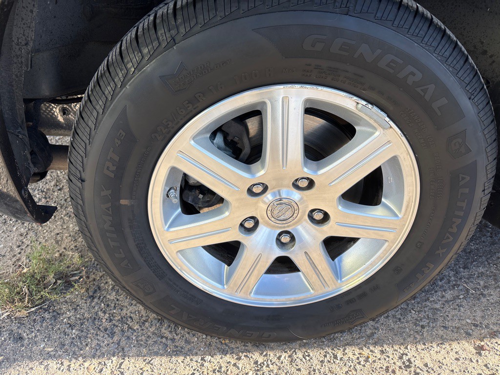 2008 Chrysler Town & Country Image 5