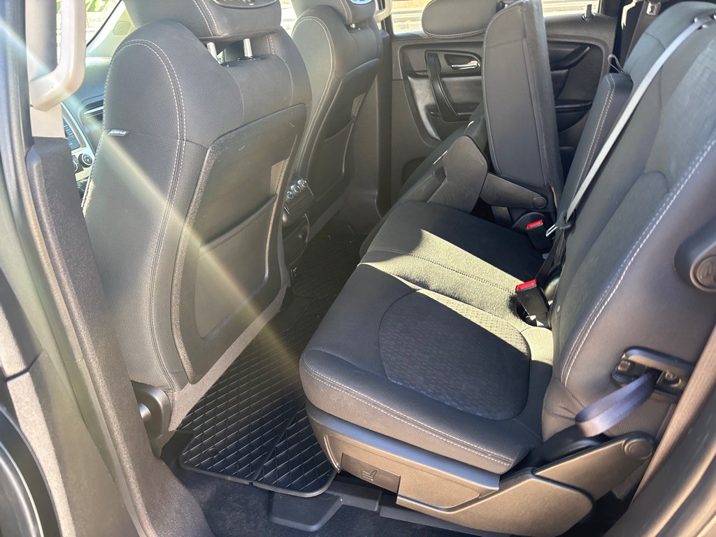 2014 GMC Acadia Image 7