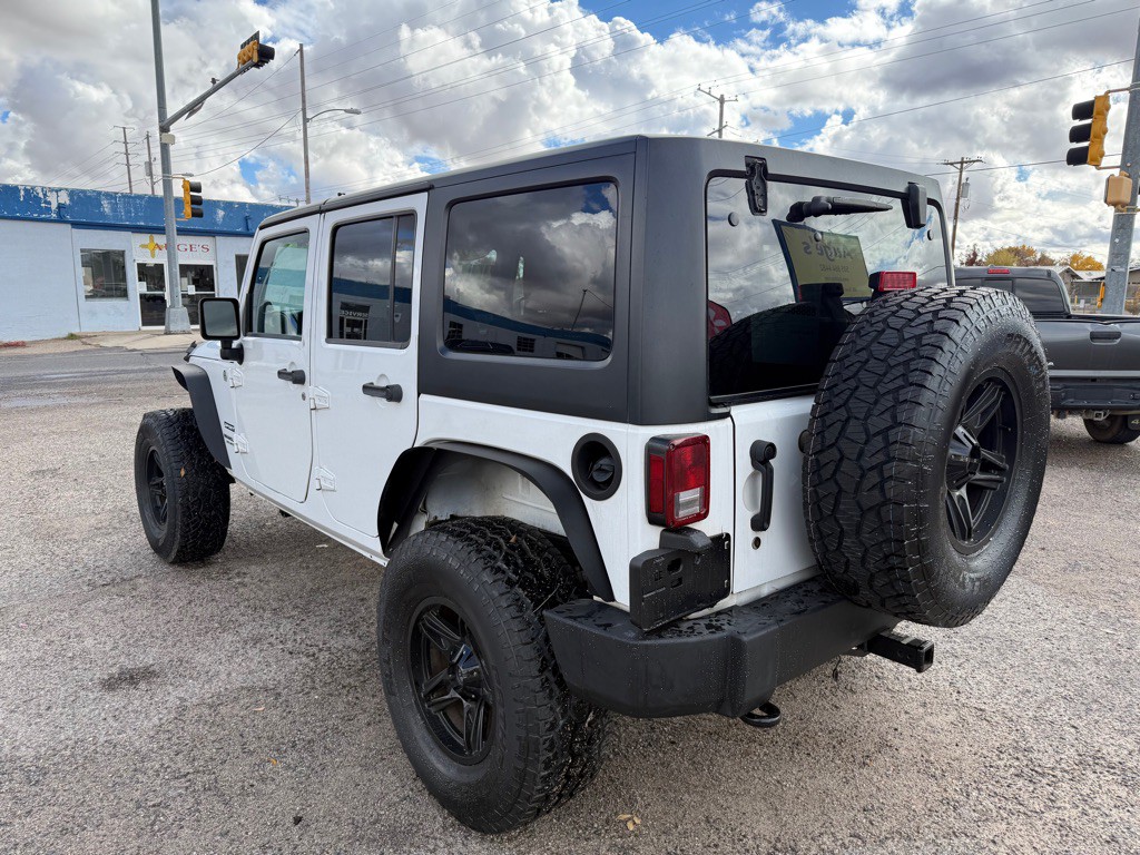 2013 Jeep Wrangler Unlimited Image 4