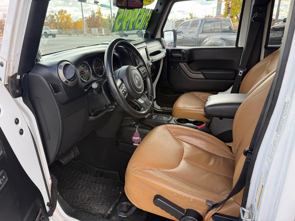 2013 Jeep Wrangler Unlimited Image 5