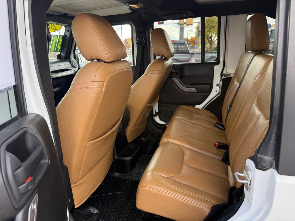 2013 Jeep Wrangler Unlimited Image 6