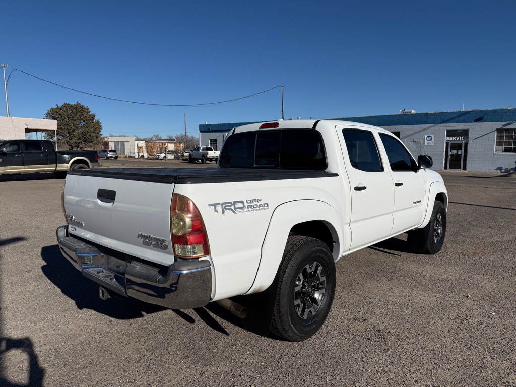 2010 Toyota Tacoma Image 3