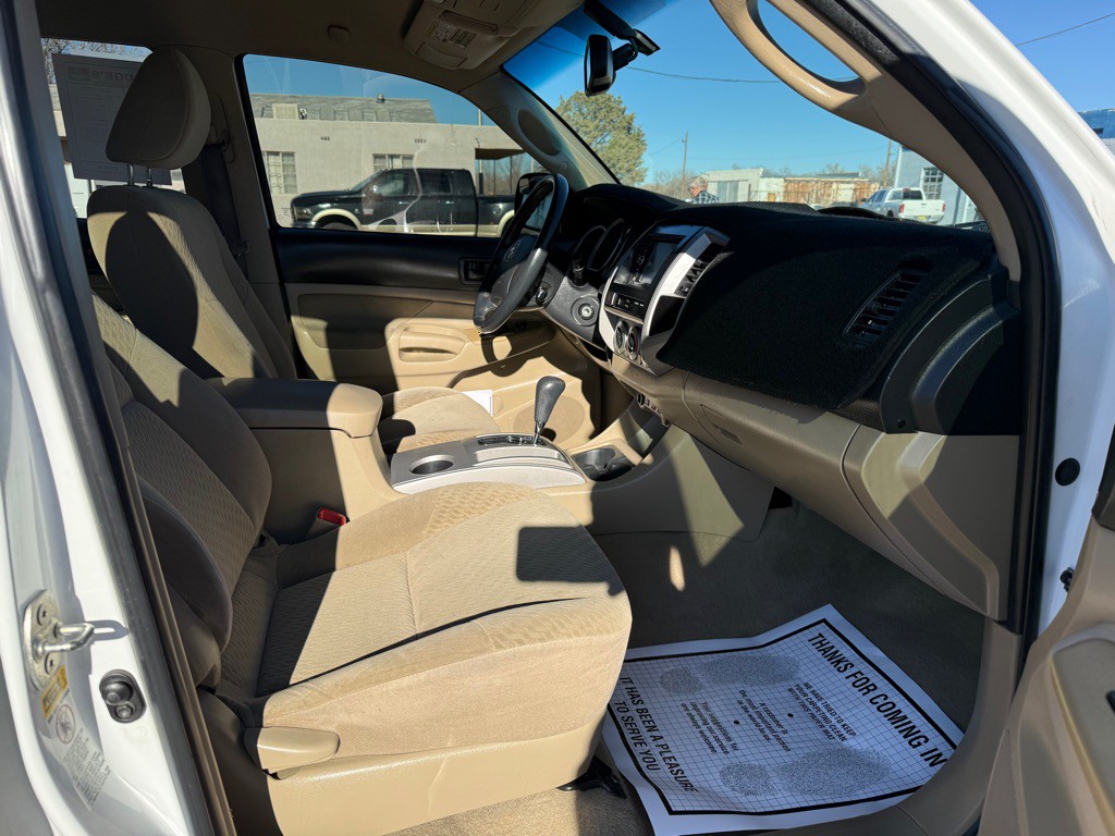 2010 Toyota Tacoma Image 7