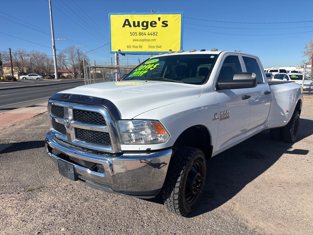 2018 RAM 3500 Image 2