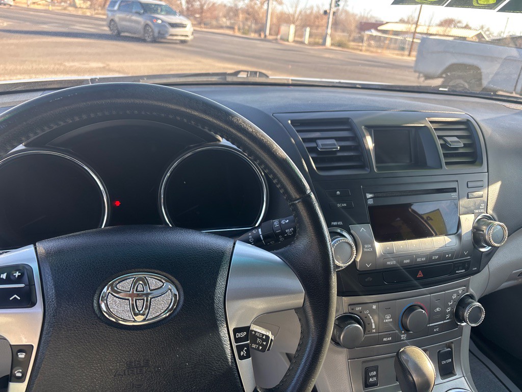 2011 Toyota Highlander Image 7