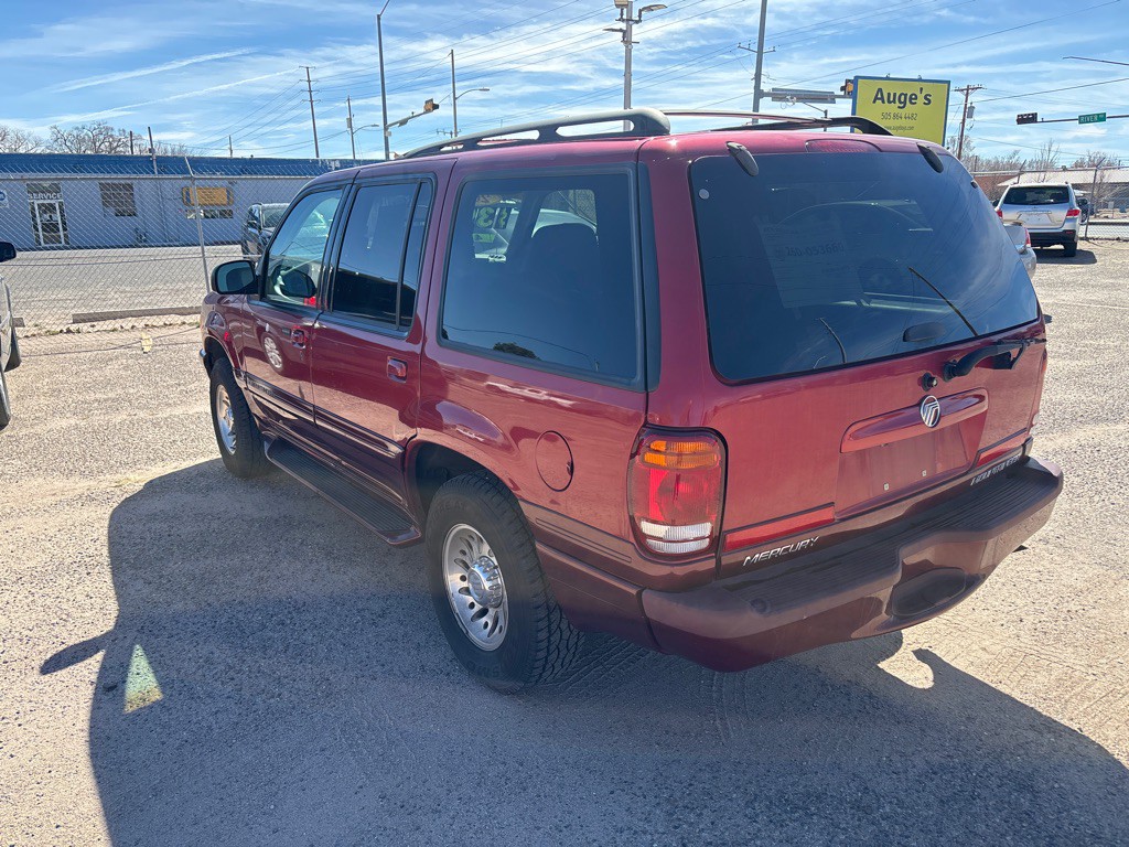 2000 Mercury Mountaineer Image 3