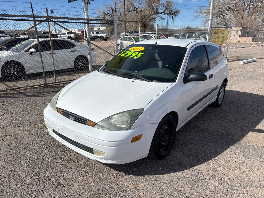 2003 Ford Focus Image 2