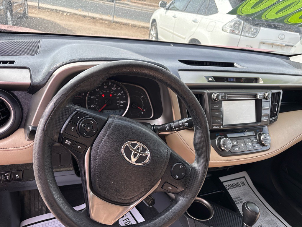 2015 Toyota Rav4 Image 17