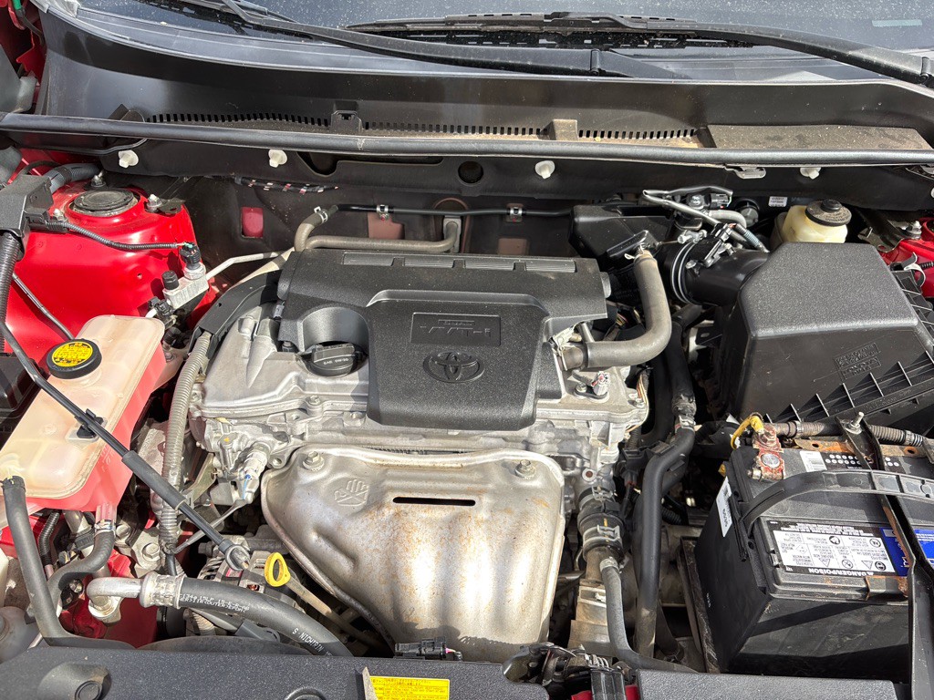 2015 Toyota Rav4 Image 18