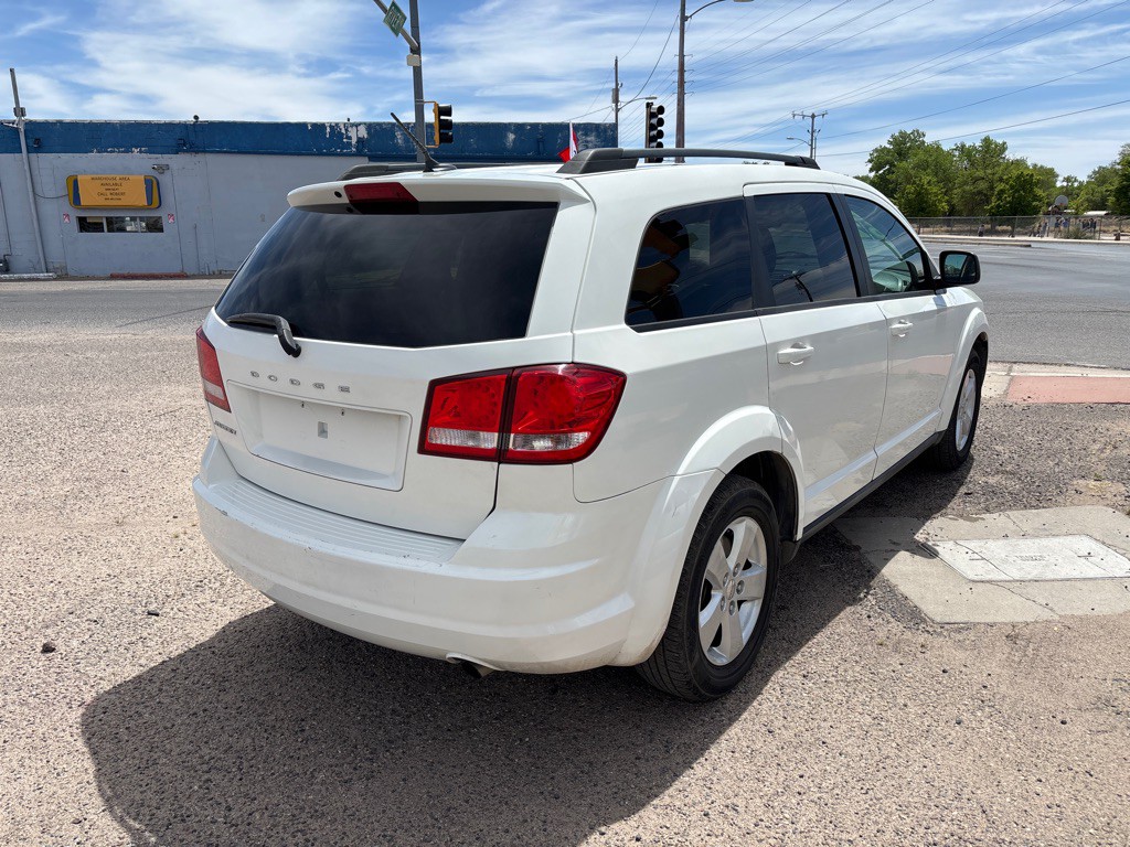 2012 Dodge Journey Image 4