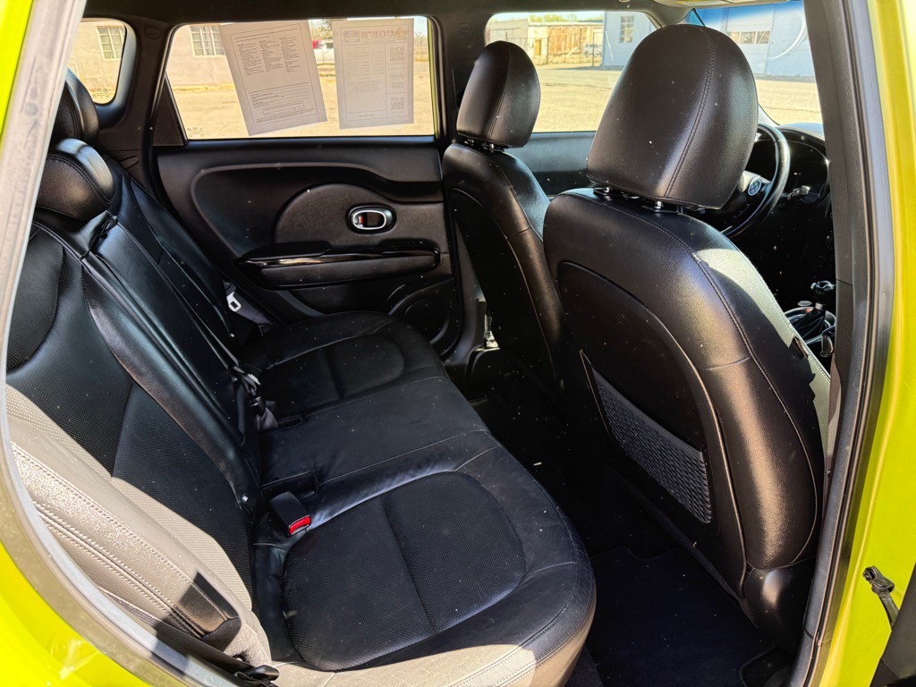 2015 Kia Soul Image 8