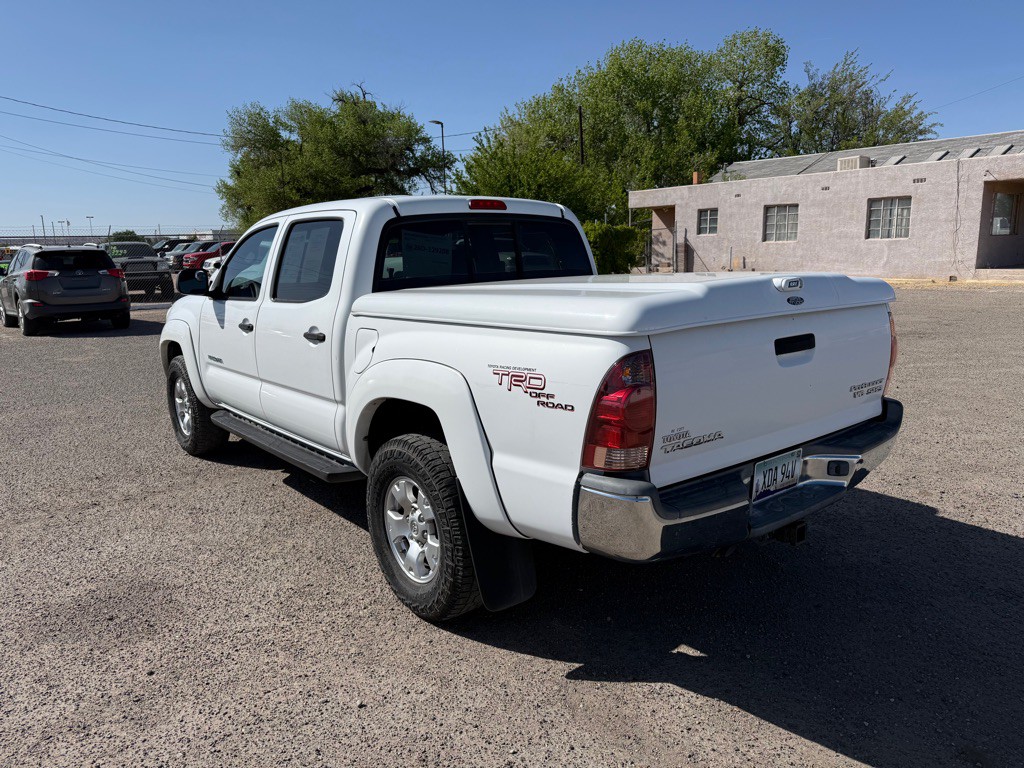 2005 Toyota Tacoma Image 4