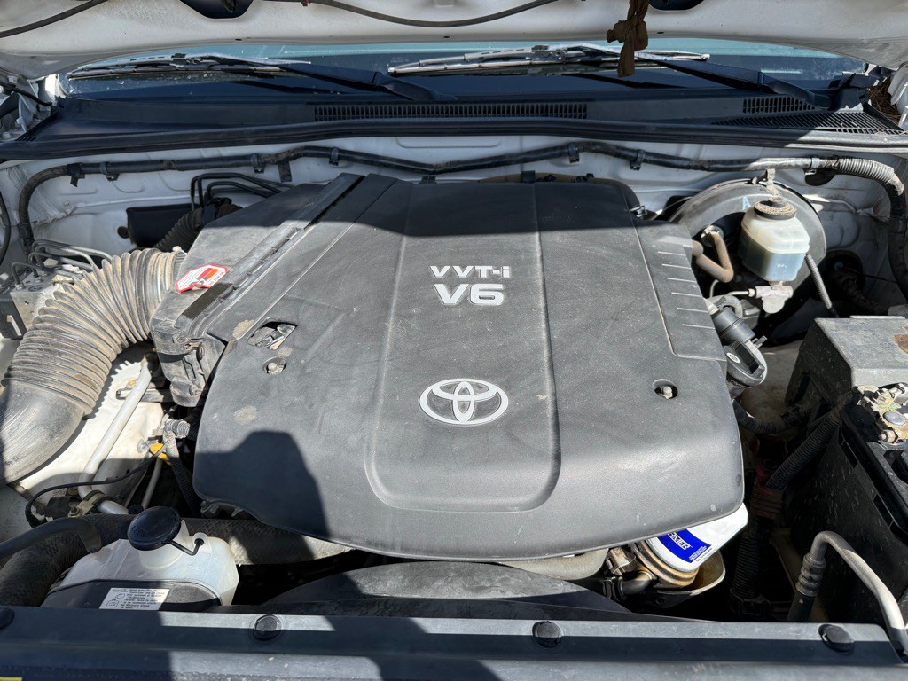 2005 Toyota Tacoma Image 9