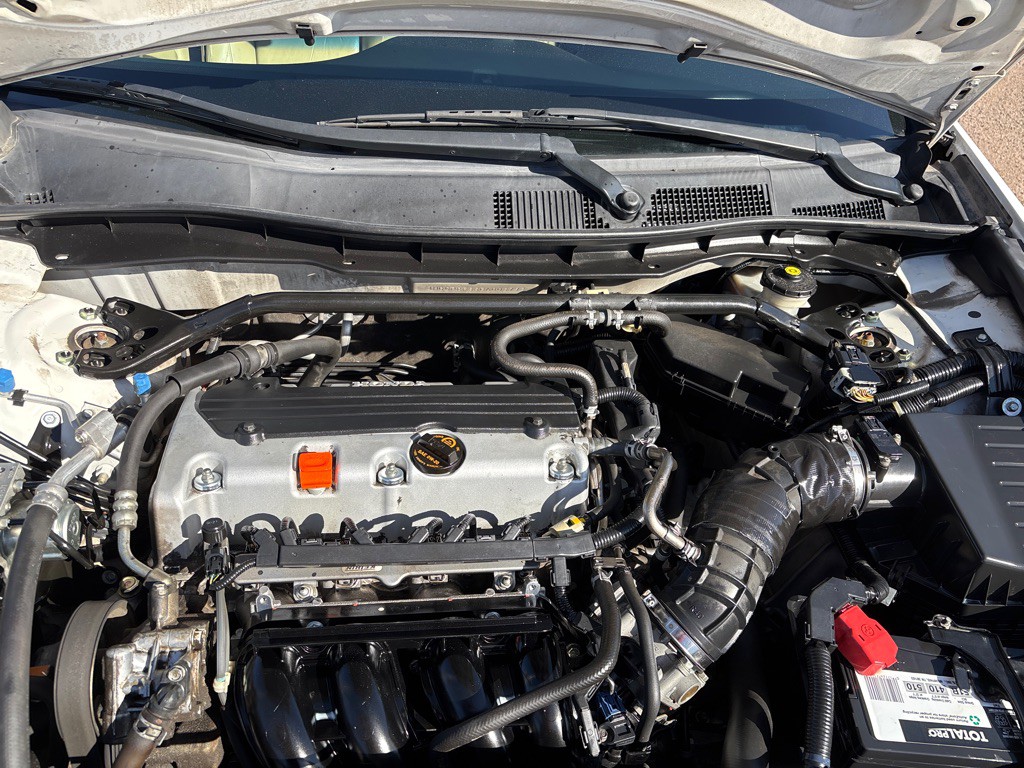 2011 Honda Accord Image 6