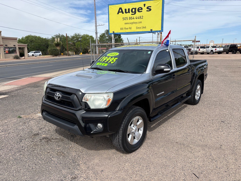 2015 Toyota Tacoma Image 2
