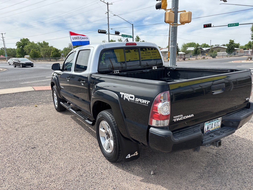 2015 Toyota Tacoma Image 3