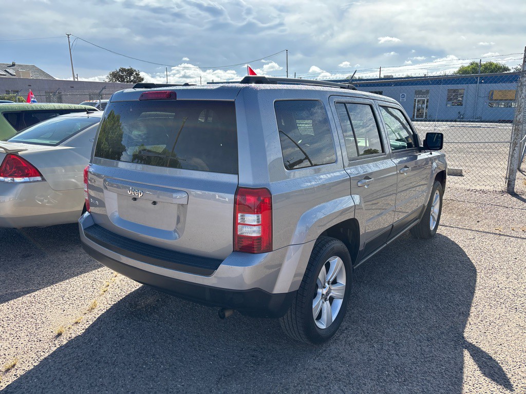 2015 Jeep Patriot Image 4