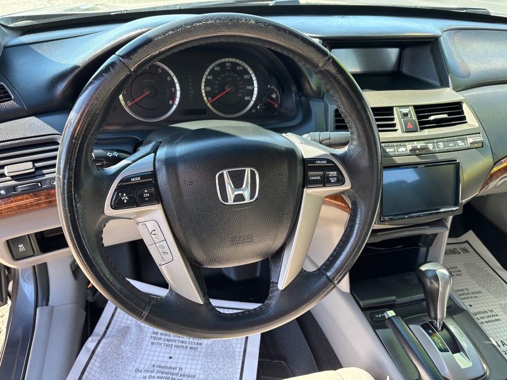 2012 Honda Accord Image 7
