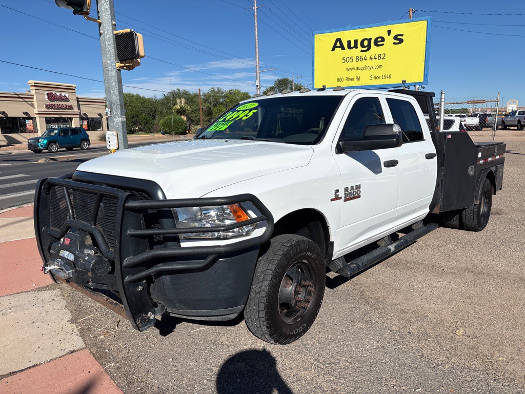 2017 RAM 3500 Image 2