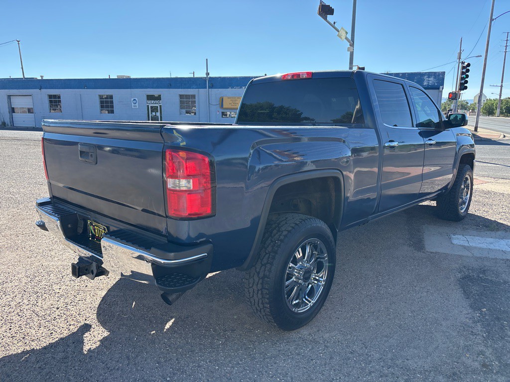 2015 GMC Sierra Image 3