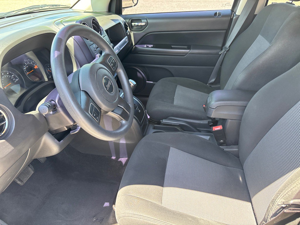 2015 Jeep Compass Image 6