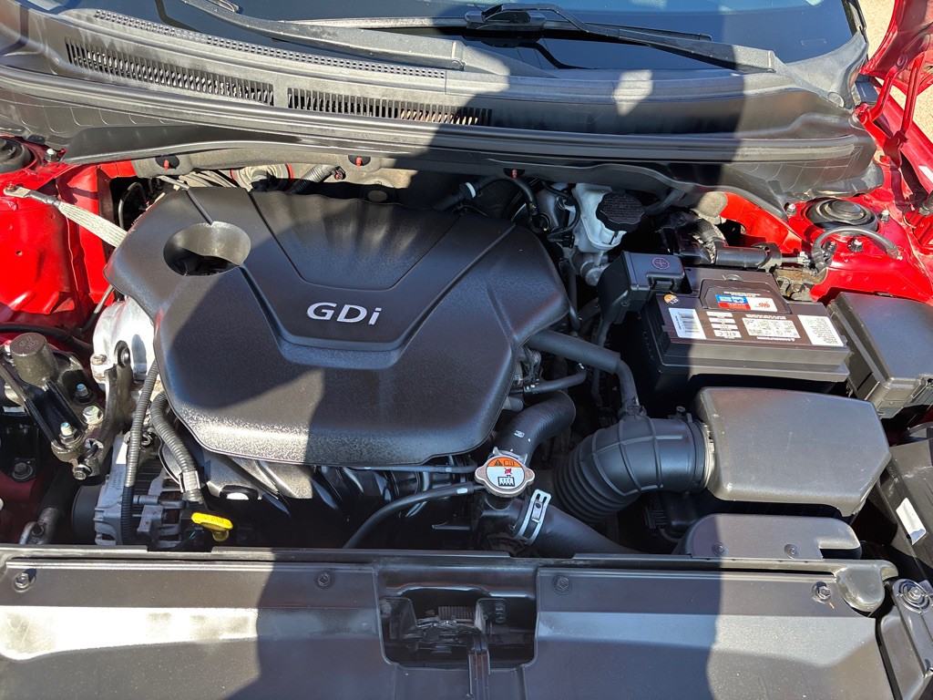 2016 Hyundai Veloster Image 7