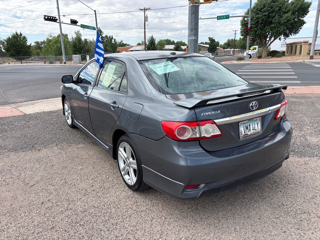 2013 Toyota Corolla Image 4
