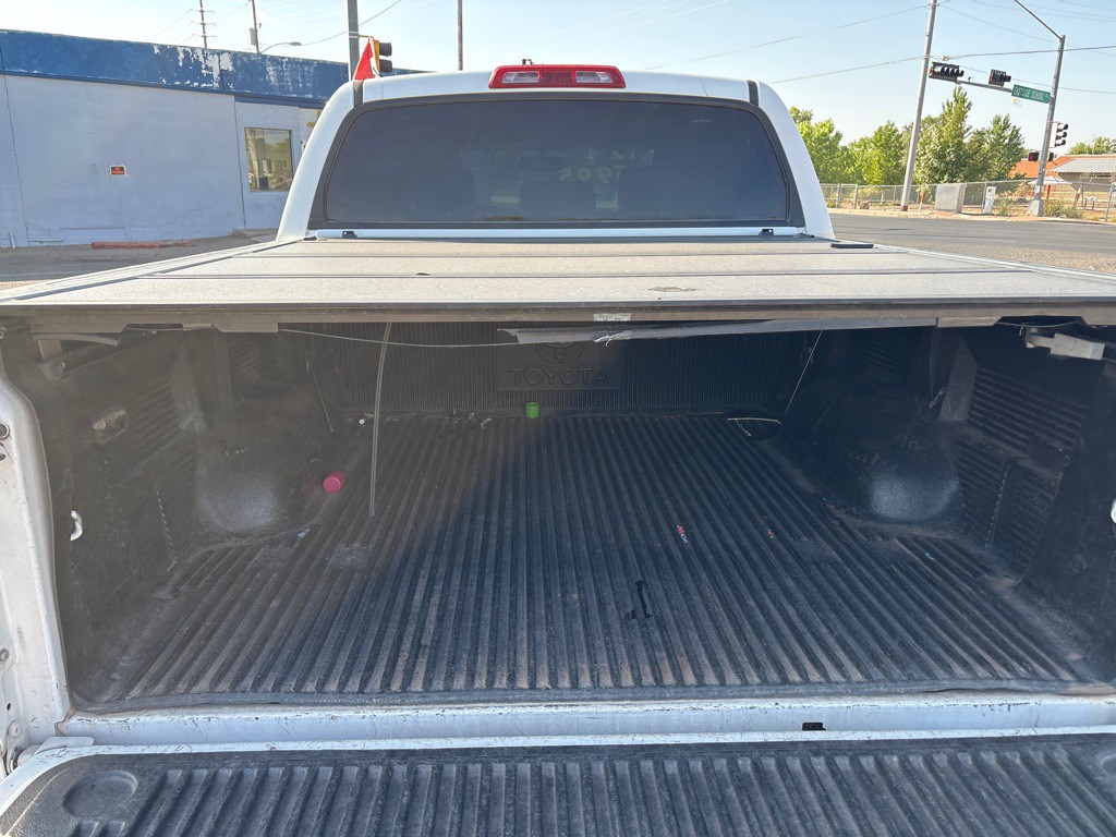 2012 Toyota Tundra Image 9