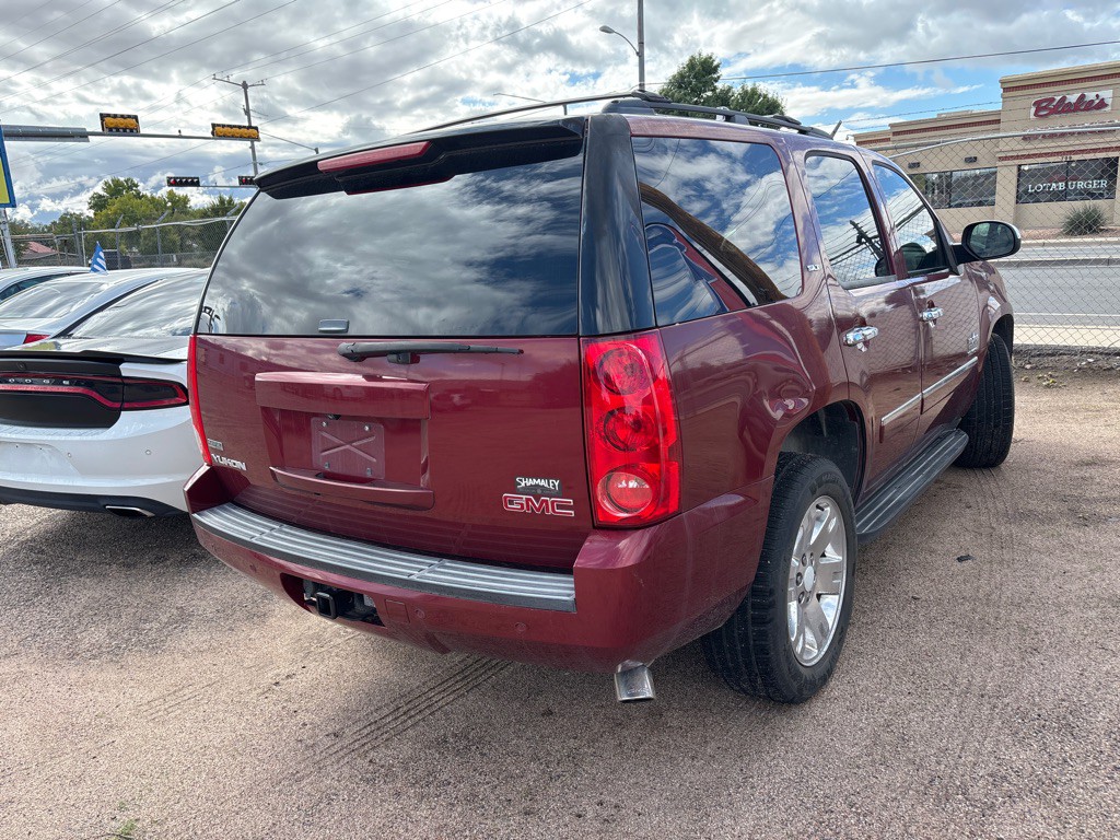 2011 GMC Yukon Image 4