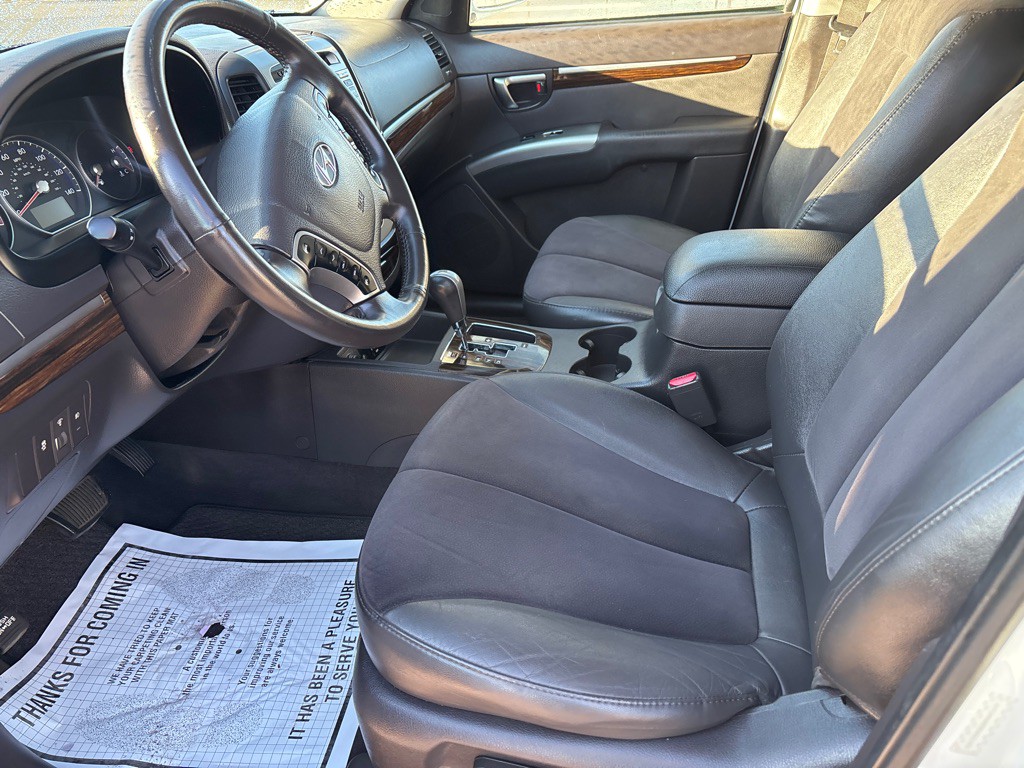 2011 Hyundai Santa Fe Image 7